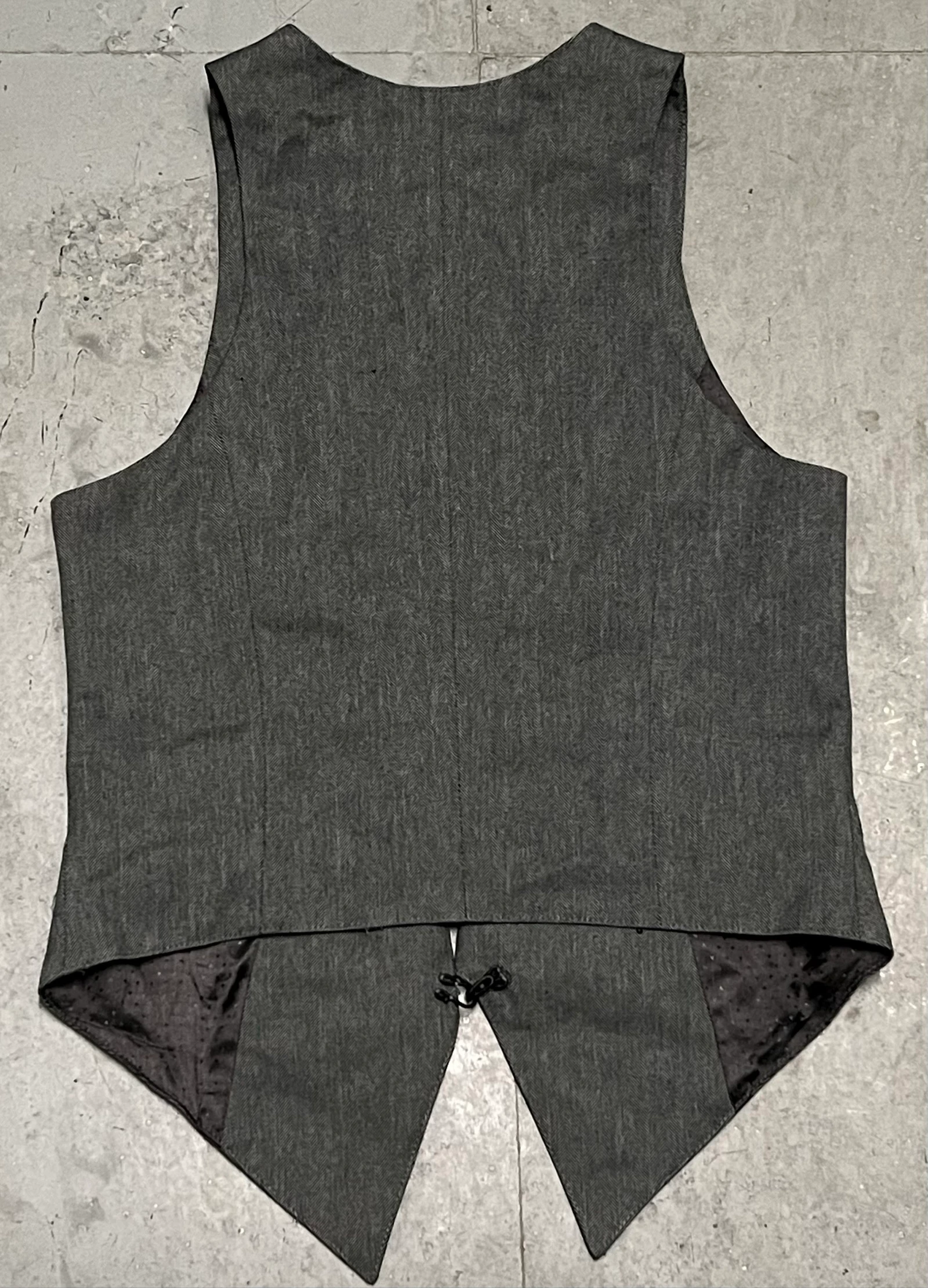 Gray Herringbone Vest – photo 7
